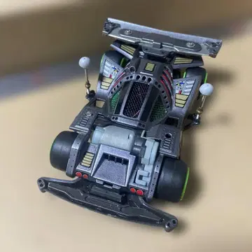 브로켄 기가토 조립 페인팅 완료