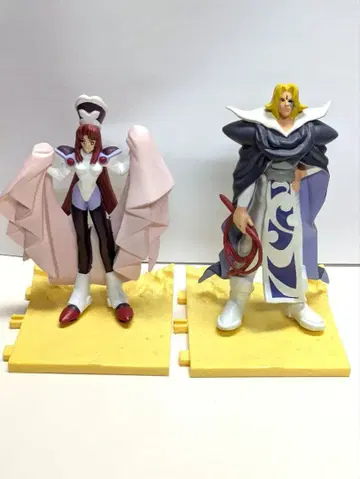 봉신연의 피규어 2체 세트 달기