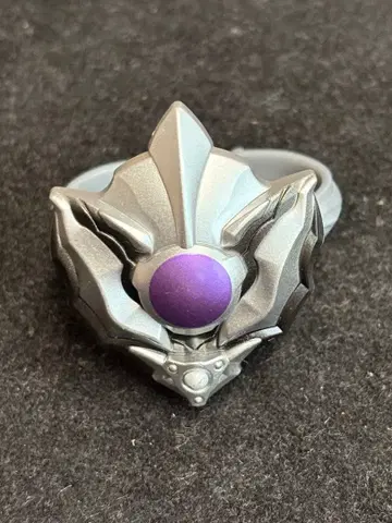 울트라맨 타이가 어패럴 한정판 울트라맨 베리알 아트로시아스 레트