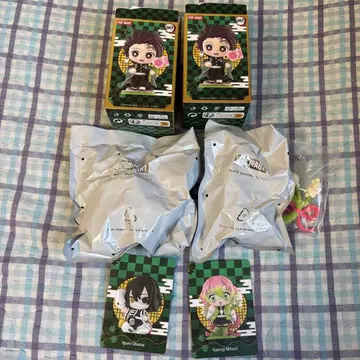 POPMART 귀멸의 칼날 칸로지 미츠리 이쿠로 오바나이 피규어 세트