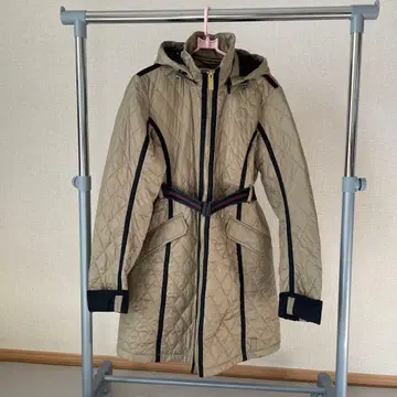 HUNTER 헌터 다운 자켓 A라인 카키 S 사이즈