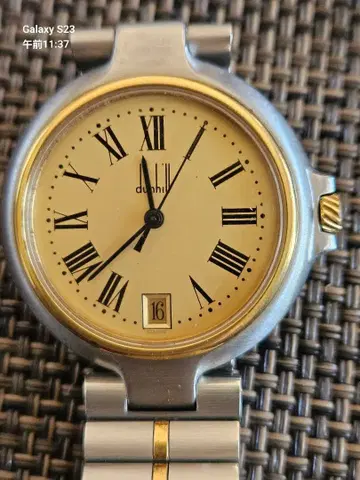 던힐 손목시계 쿼츠 골드 다이얼