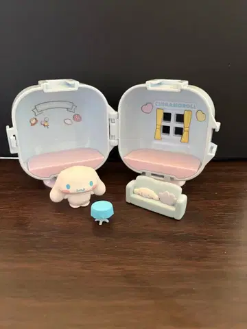 가챠가챠 시나모롤