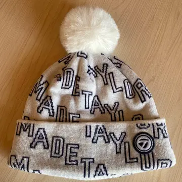 TaylorMade 니트 모자 폼폼 포함