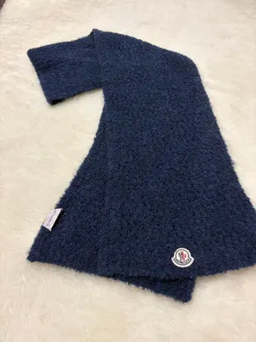 MONCLER 네이비 머플러