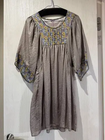 GALLARDAGALANTE 꽃무늬 절개 원피스 38 7부 소매 보헤미안