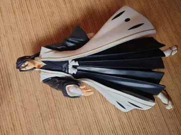 BLEACH 제일복권 쿠치키 뱌쿠야 피규어