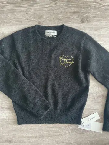 릴리 브라운 CINEMA QUEEN' 니트 시네마 퀸즈