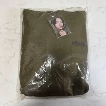 미개봉 새상품 RIIZE POPUP 후디 트레이딩 카드 Bver 원빈