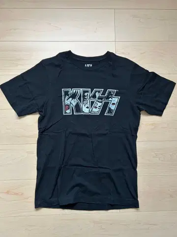 UNIQLO KISS 블랙 T셔츠 M사이즈