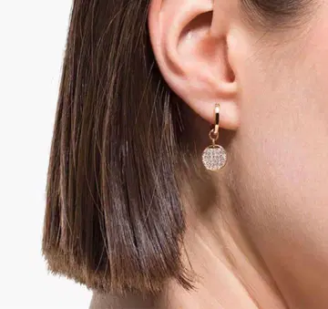 미사용 새상품 SWAROVSKI 스와로브스키 드롭 귀걸이
