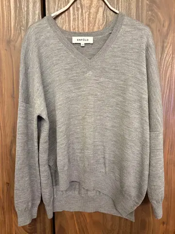 엔폴드 비대칭 니트