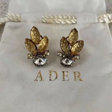 ADER 골드 크리스탈 리프 모티브 귀걸이