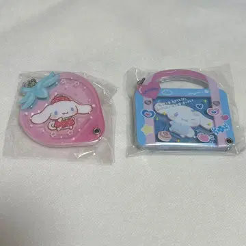 시나몬 커스텀 아크릴 참 스쿨백 딸기 산리오