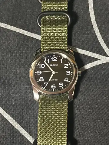 REGUNO 솔라식 쿼츠 시계