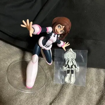 제일복권 나의 히어로 아카데미아 히로아카 피규어 우라라카 오챠코 C상