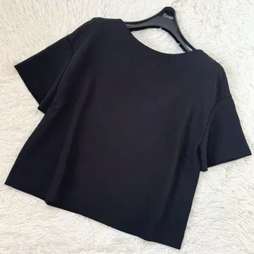 새상품급 어도어 드라이 터치 조젯 블라우스 38 백 꼬임 블랙