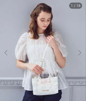 메종 드 플뢰르 로즈 2Way 퀼팅 미니 토트백 양산형