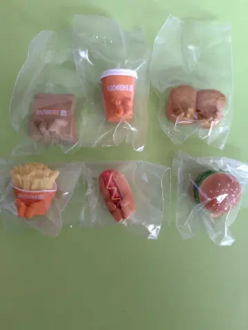 기다림 햄버거샵의 경우 총 6종