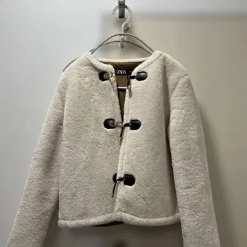 ZARA 아이보리 노카라 자켓 XS