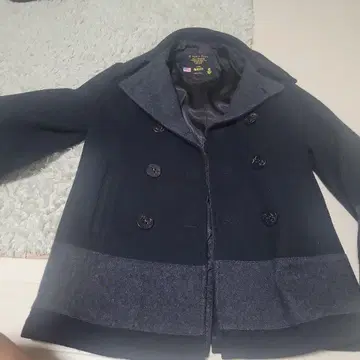 Firefly 네이비 더블 브레스트 피 코트