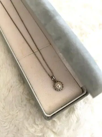 진주 목걸이 미사용