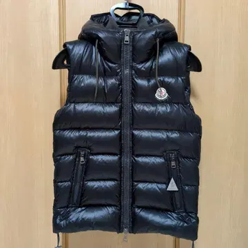MONCLER 블랙 다운 베스트