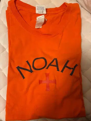 NOAH 오렌지 셔츠 구제 의류
