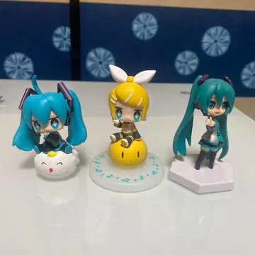 하츠네 미쿠 카가미네 린 피규어 3체 세트
