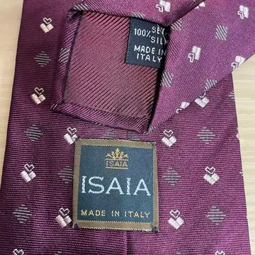 Isaia ( 이자이아 ) 넥타이