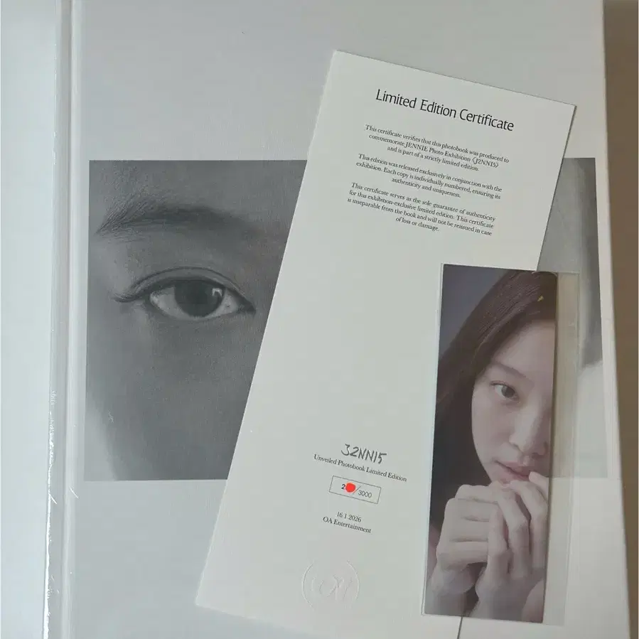 Jennie J2NNI5 Photobook First Edition Exhibition Jennie Photobook