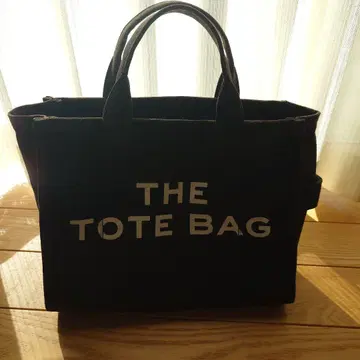 MARC JACOBS 마크제이콥스 THE TOTE BAG 블랙