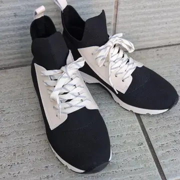 키다리 아저씨 니트 스니커즈 블랙/화이트