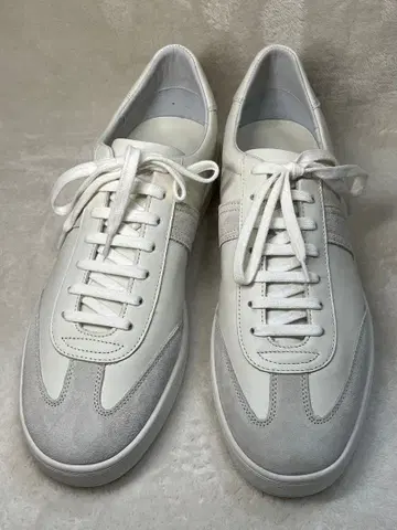 [미사용 새상품] TATRAS 타트라스 가죽 스니커즈 GODRANO 42