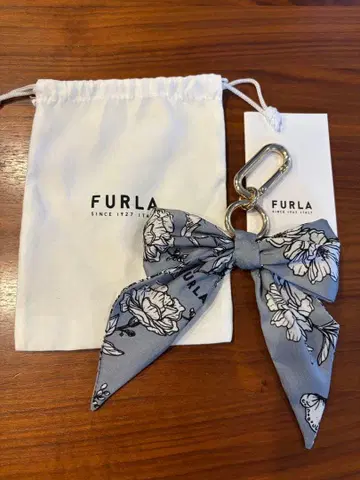 새상품급 훌라 리본 스카프 키링