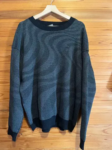 스피트파이어 크루넥 스웨터 니트 XL 사이즈 spit fire