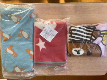 미스터도넛 세트 복슬복슬 케트 플리스 매트 퀼트 매트 리락쿠마 핑구