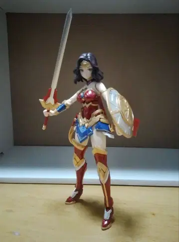 장혼희 1/10 원더우먼 프라모델 조립 완료