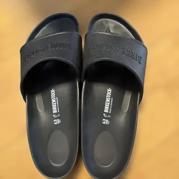 BIRKENSTOCK 블랙 슬라이드 샌들 43