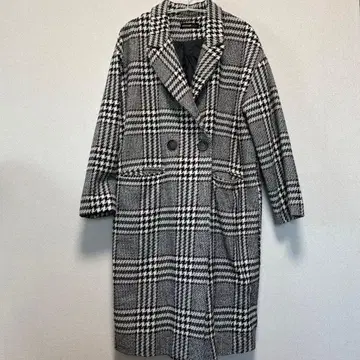 체크 무늬 더블 버튼 체스터 코트