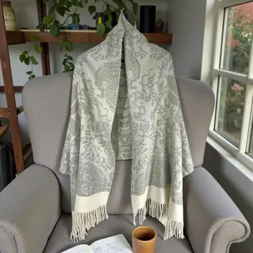 베이지 스톨 숄 무릎 담요