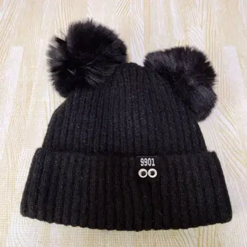 블랙 폼폼 포함 니트 모자 9901
