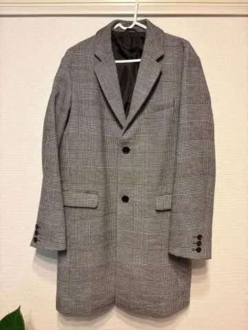 그레이 체크 무늬 체스터 코트