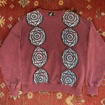 미스터 준코 그래픽 맨투맨 트레이닝복