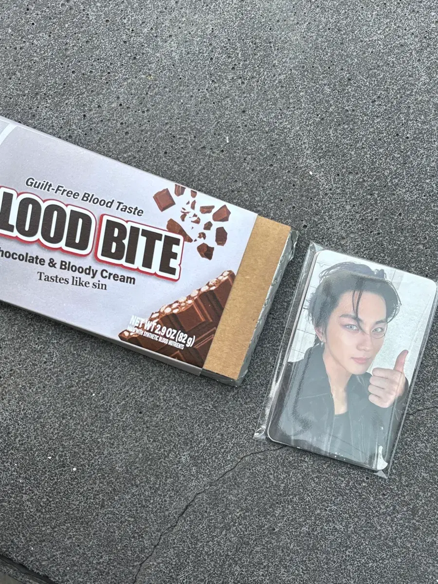 미개봉) 엔하이픈 헌혈 포토카드+초콜릿+메세지카드 | 브랜드 중고거래 플랫폼, 번개장터