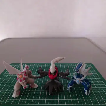 펄기아 다크라이 디아루가 피규어 2007