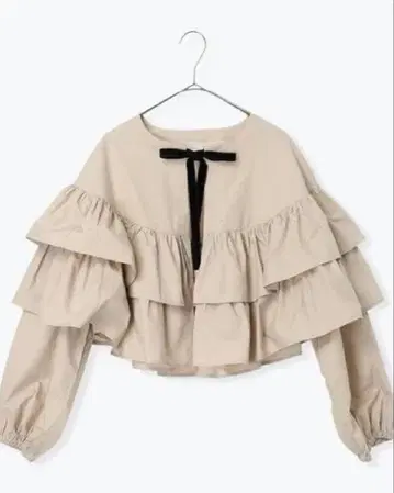 TSUHARU by Samansa Mos2 프릴 티어드 블라우스