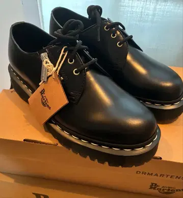 Dr. Martens 1461 ZIP BEX 화이트 스티치 3홀