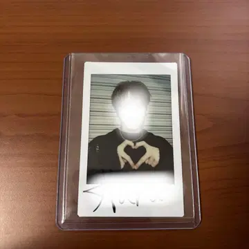 NEXZ 하루 친필 사인 폴라로이드