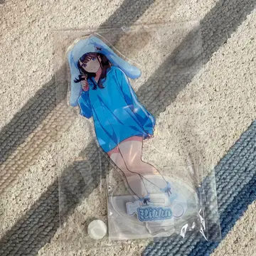 호타 리카 토끼 인형옷 아크릴 스탠드 그리드맨 유니버스 아크릴 스탠드